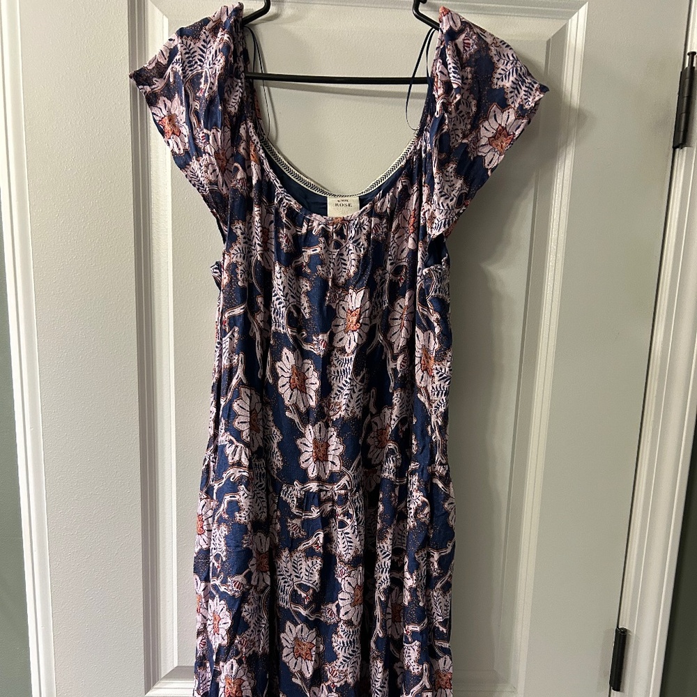 Women’s dress